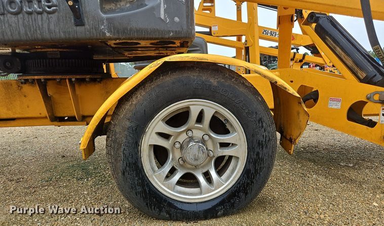 image for item OJ9848 2019 Biljax 5533A boom lift