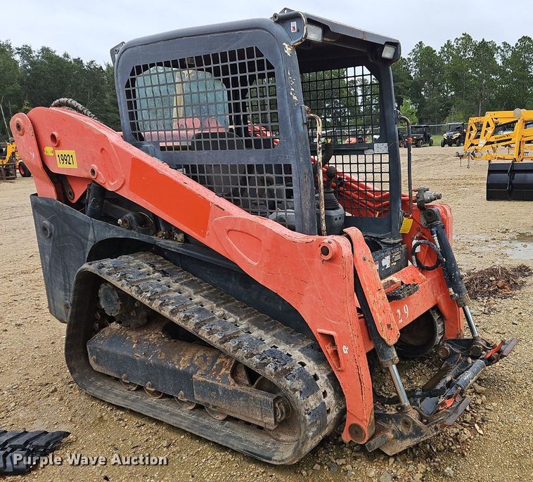 image for item OJ9849 2019 Kubota SVL75-2 tracked skid steer loader