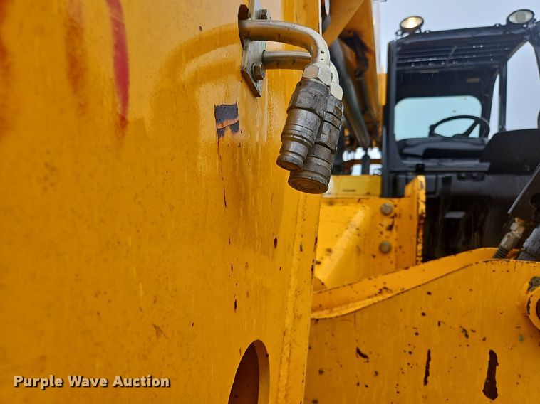 image for item OJ9851 2012 JCB  510-56 telehandler