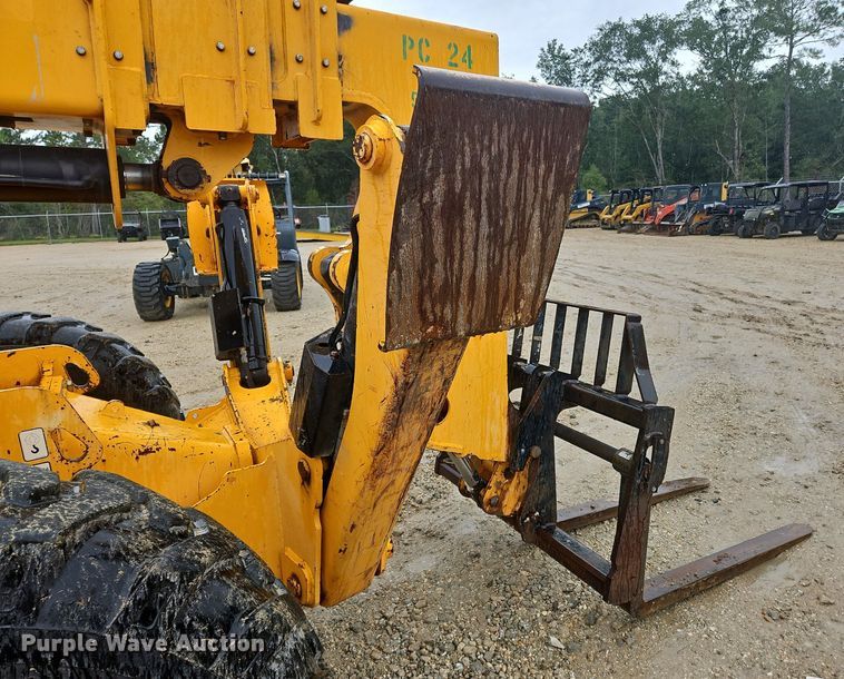 image for item OJ9851 2012 JCB  510-56 telehandler