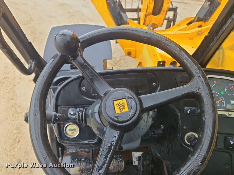image for item OJ9851 2012 JCB  510-56 telehandler