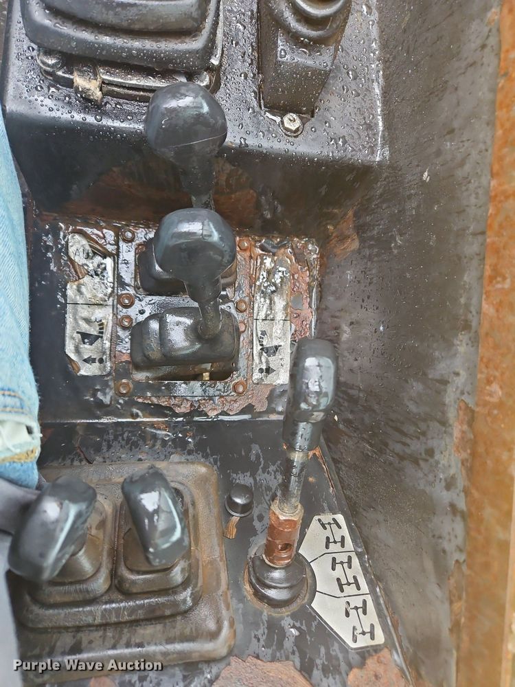 image for item OJ9851 2012 JCB  510-56 telehandler