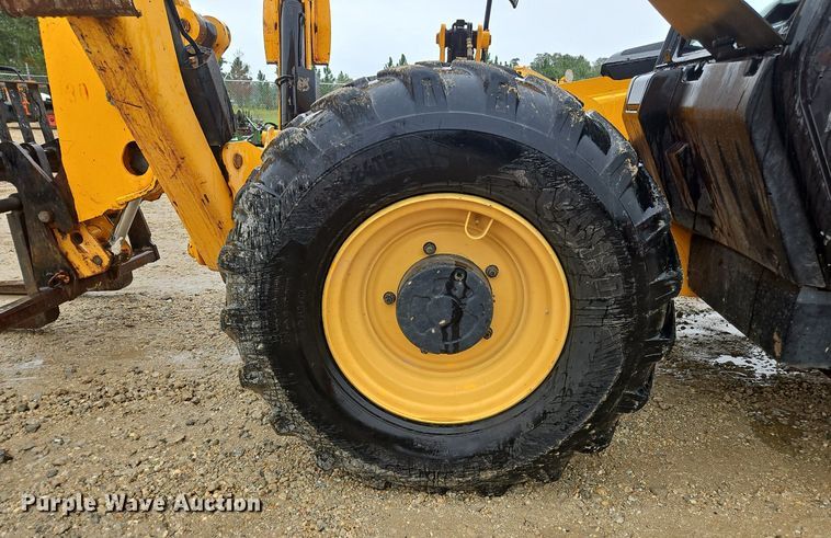 image for item OJ9851 2012 JCB  510-56 telehandler