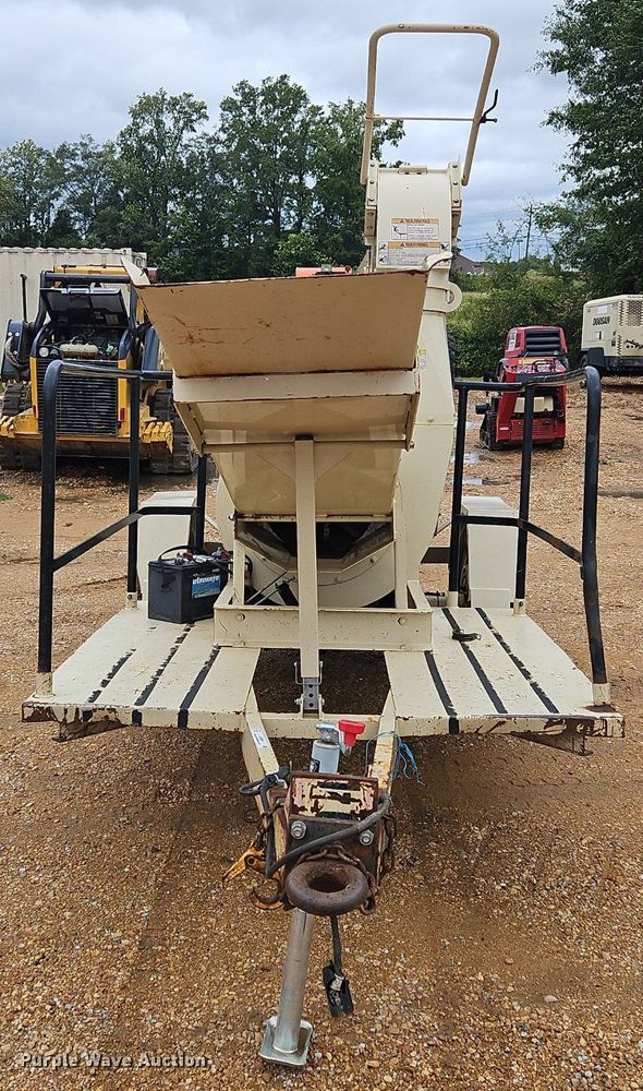 image for item OJ9854 2017 FINN B70T straw blower