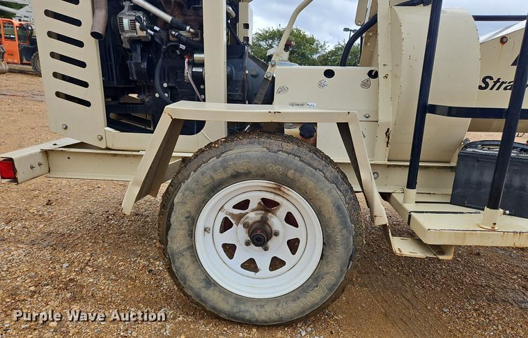 image for item OJ9854 2017 FINN B70T straw blower