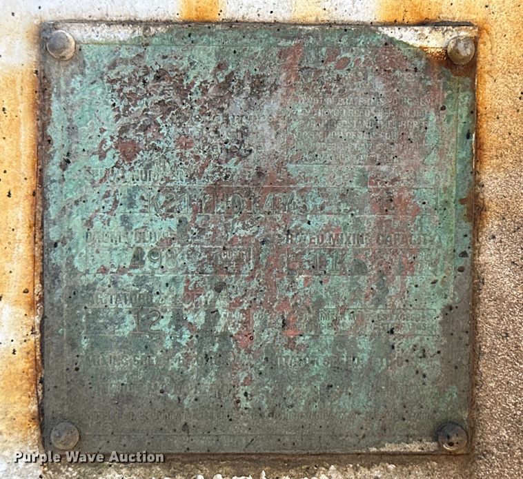 image for item OM9586 1999 Mack RD690S ready mix truck