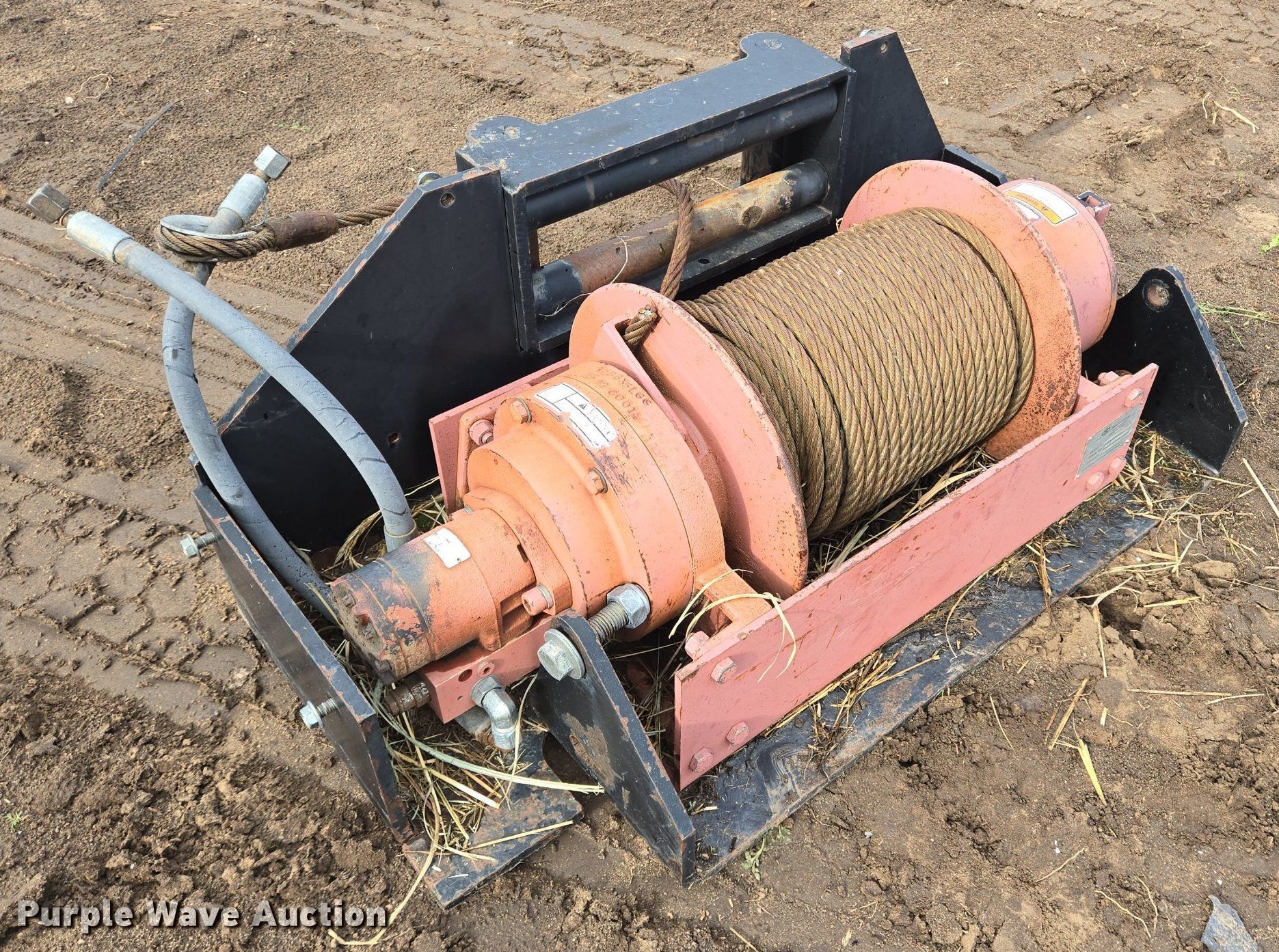(2) winches in Colorado Springs, CO | Item DS7535 for sale | Purple Wave