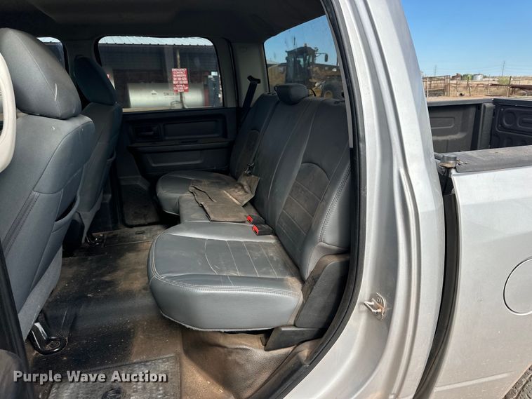 image for item DD3196 2013 Dodge Ram 1500 Crew Cab pickup truck