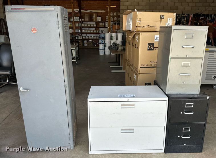 image for item DD3220 (3) filing cabinets