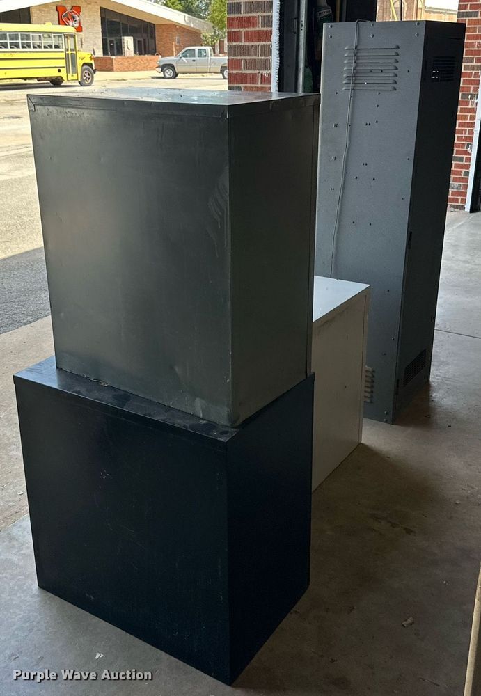 image for item DD3220 (3) filing cabinets