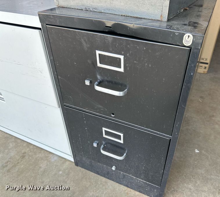 image for item DD3220 (3) filing cabinets