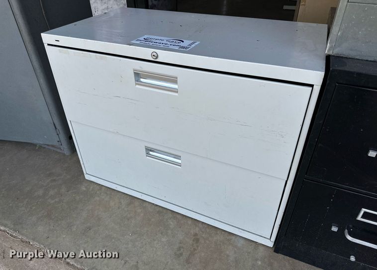 image for item DD3220 (3) filing cabinets