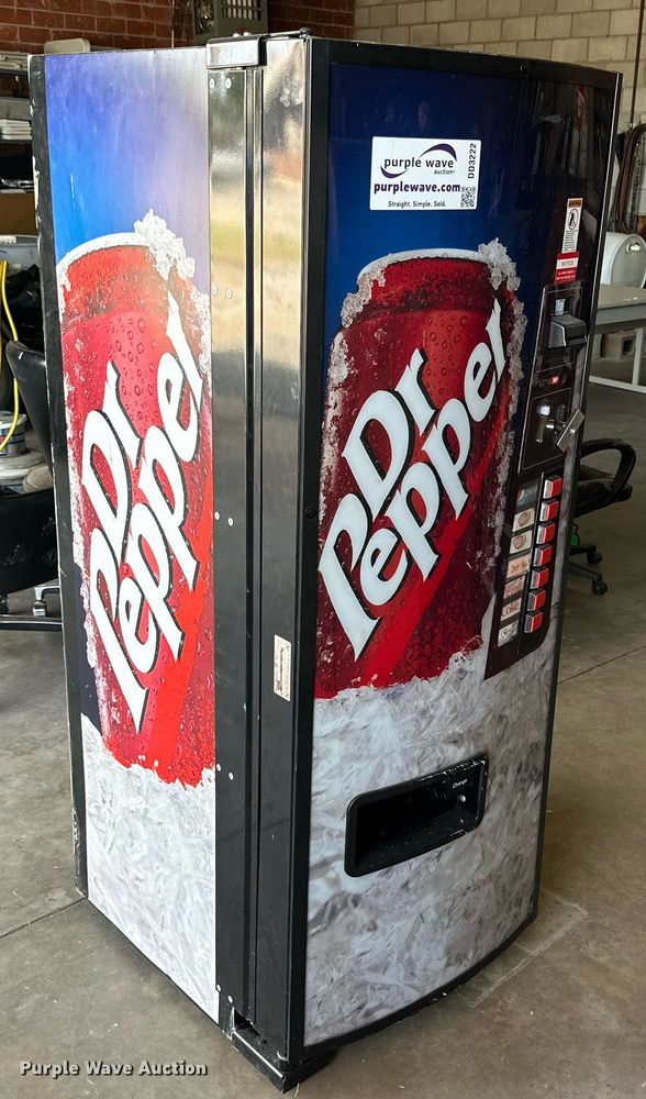 image for item DD3222 Dixie Narco DN276EV4 vending machine 