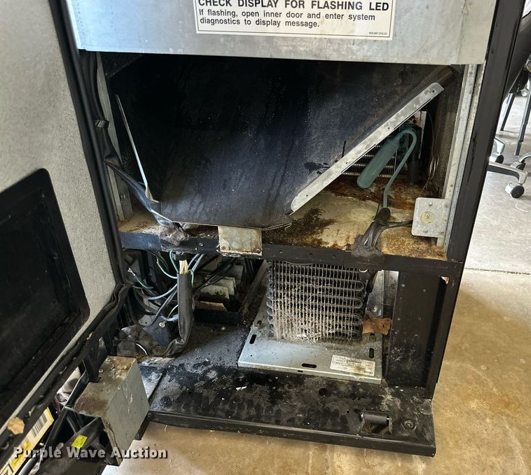 image for item DD3222 Dixie Narco DN276EV4 vending machine 