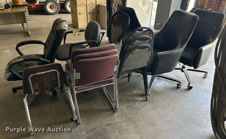 image for item DD3223 (13) chairs 