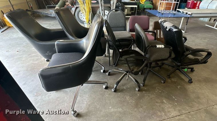 image for item DD3223 (13) chairs 