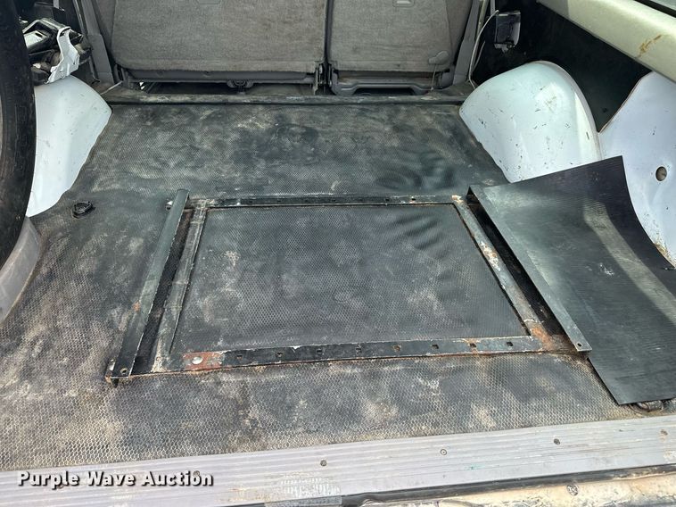 image for item DF8427 1997 Chevrolet Suburban 2500 SUV