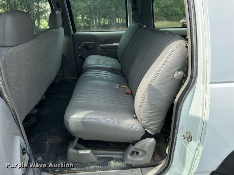 image for item DF8427 1997 Chevrolet Suburban 2500 SUV