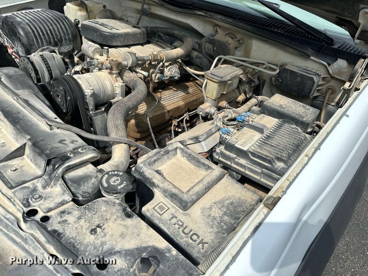 image for item DF8427 1997 Chevrolet Suburban 2500 SUV