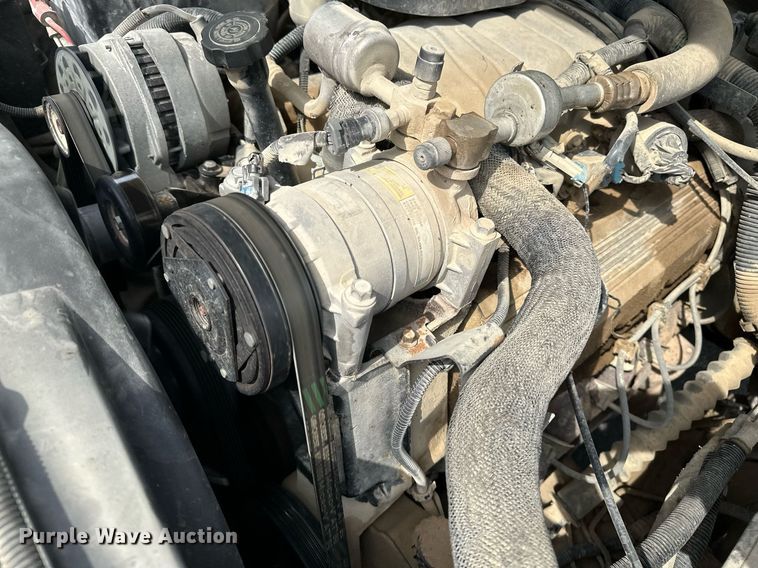 image for item DF8427 1997 Chevrolet Suburban 2500 SUV