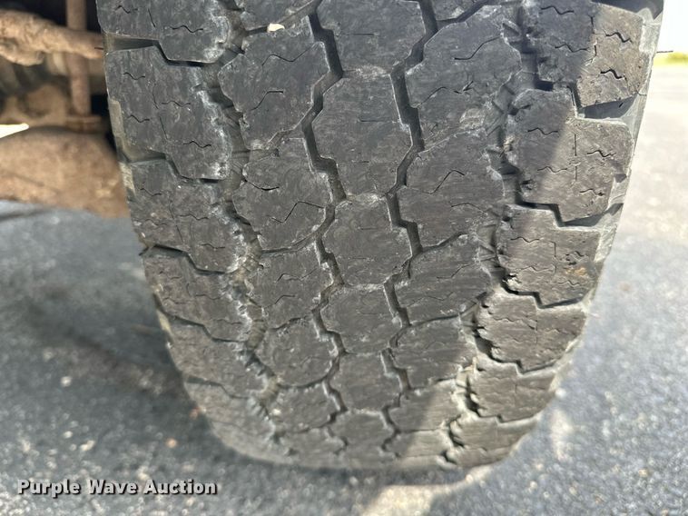 image for item DF8427 1997 Chevrolet Suburban 2500 SUV