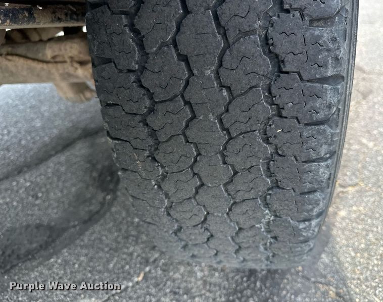 image for item DF8427 1997 Chevrolet Suburban 2500 SUV