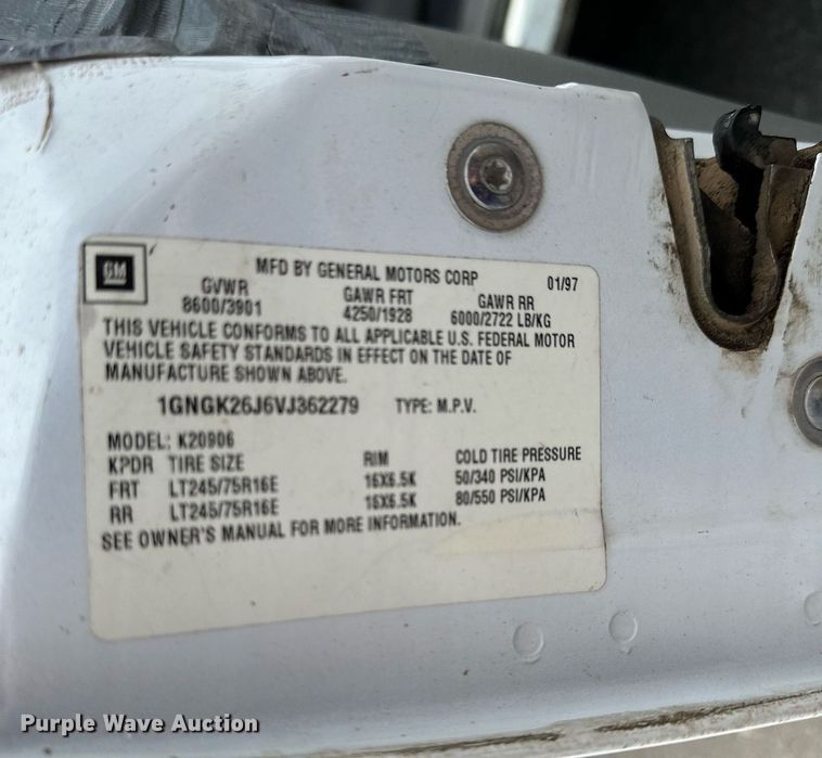 image for item DF8427 1997 Chevrolet Suburban 2500 SUV