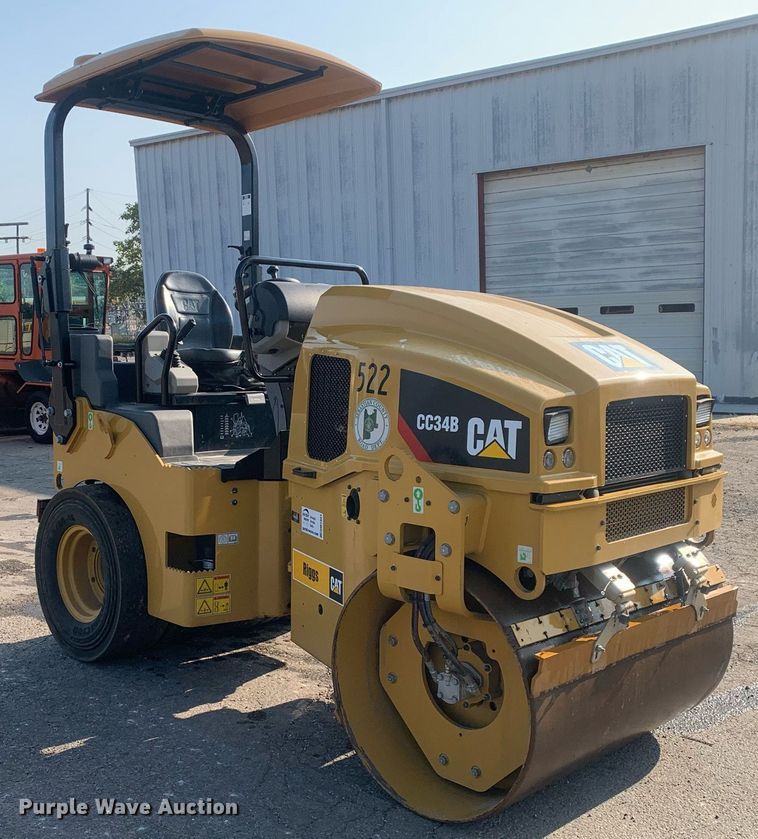 image for item DM1801 2019 Caterpillar CC34B single drum vibratory roller