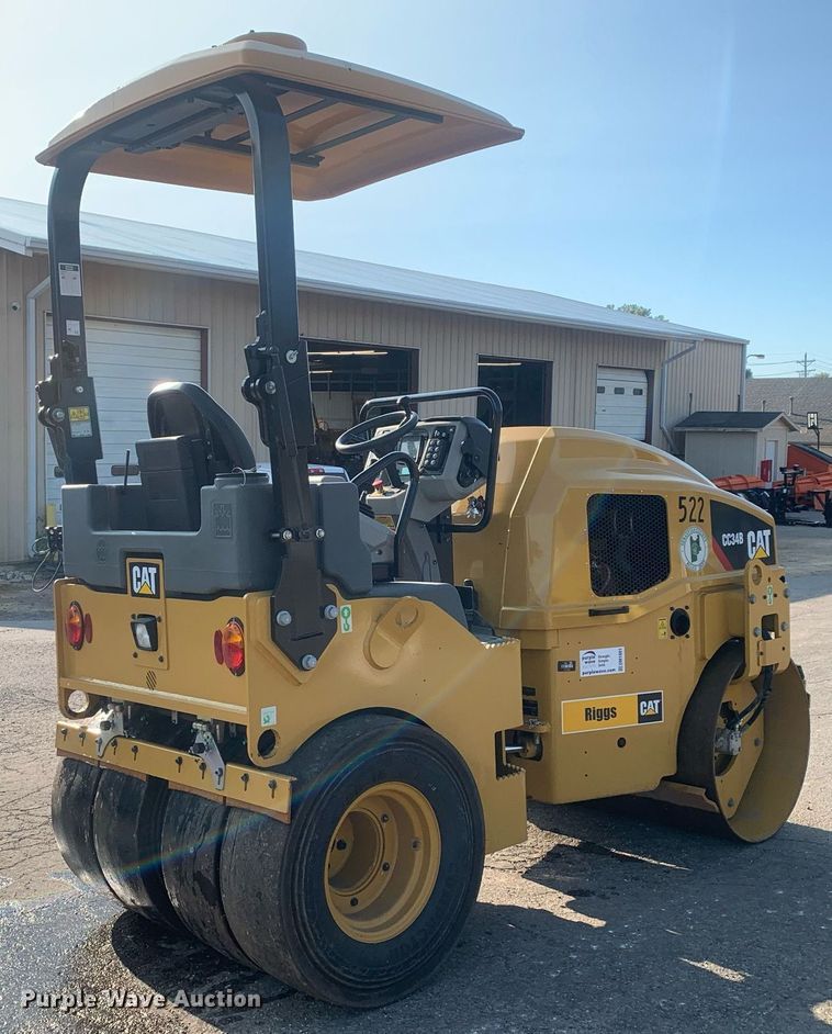 image for item DM1801 2019 Caterpillar CC34B single drum vibratory roller