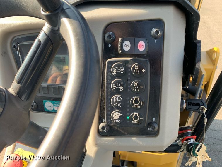 image for item DM1801 2019 Caterpillar CC34B single drum vibratory roller