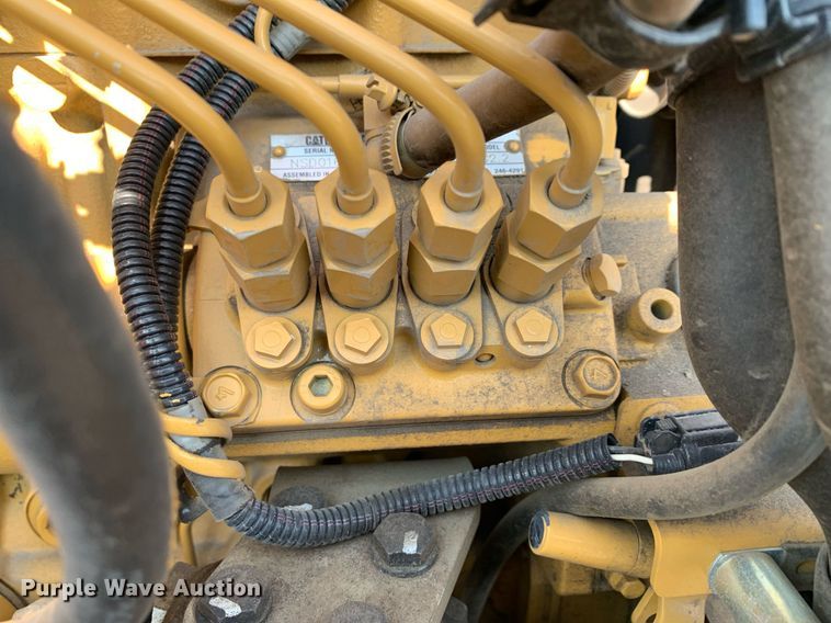 image for item DM1801 2019 Caterpillar CC34B single drum vibratory roller