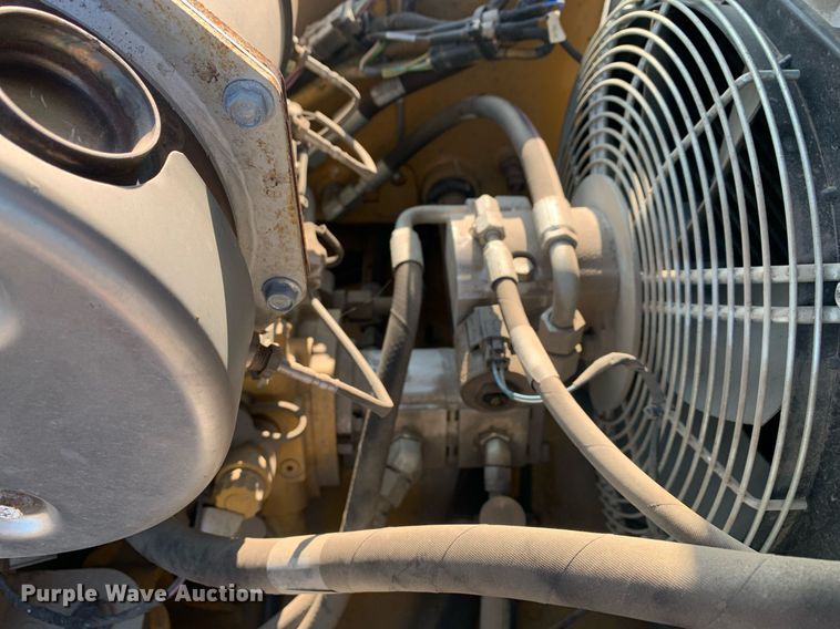 image for item DM1801 2019 Caterpillar CC34B single drum vibratory roller