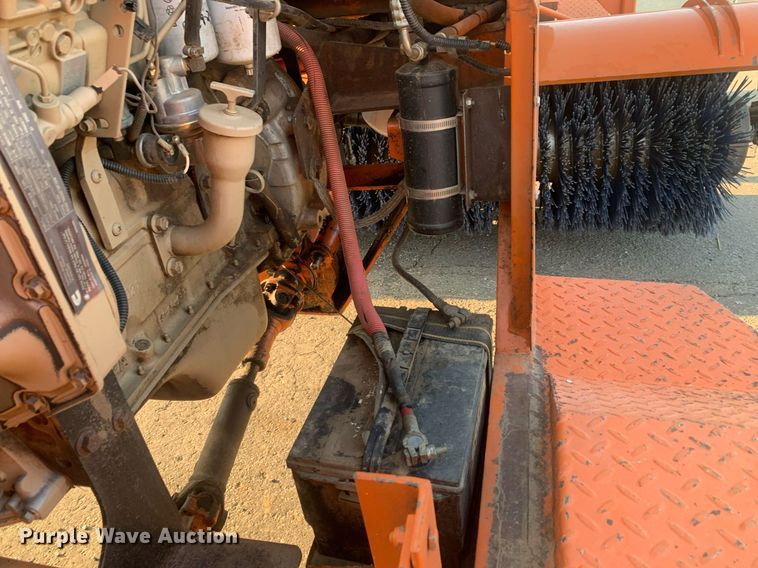 image for item DM1802 2003 Broce RC350 broom