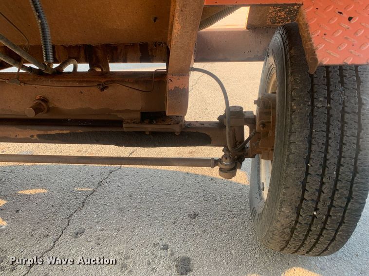 image for item DM1803 2005 Broce RC350 broom