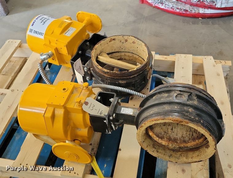 image for item DN3492 (2) EL-O-MATIC EL 350 valves