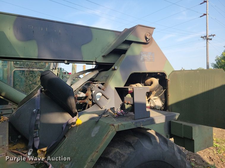 image for item DN3518 1991 Skytrak telehandler