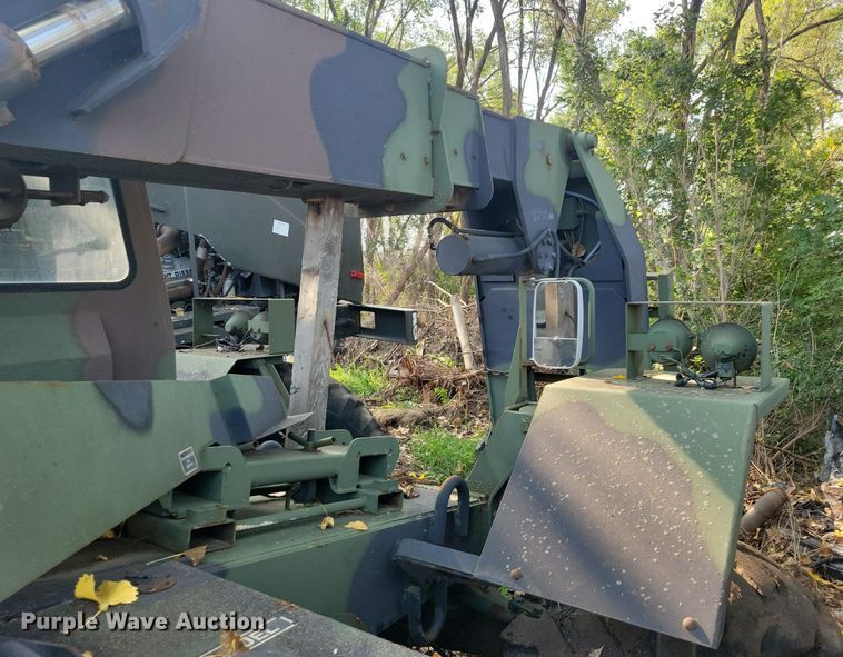 image for item DN3518 1991 Skytrak telehandler