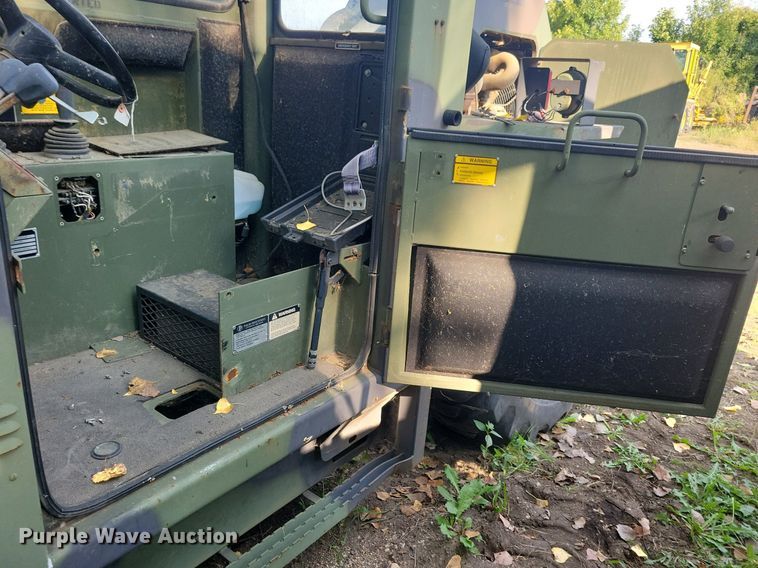 image for item DN3518 1991 Skytrak telehandler