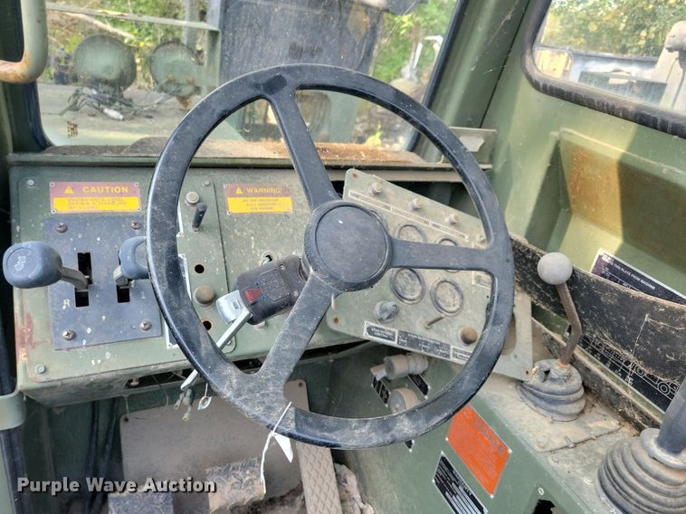 image for item DN3518 1991 Skytrak telehandler