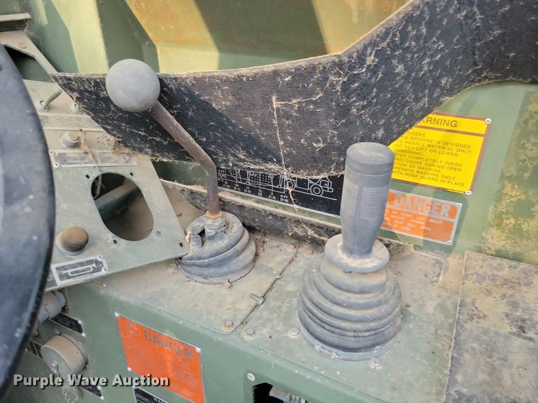 image for item DN3518 1991 Skytrak telehandler