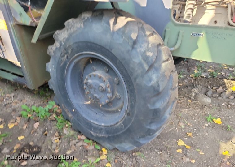 image for item DN3518 1991 Skytrak telehandler