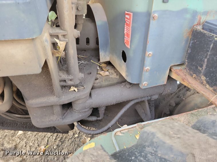 image for item DN3523 1985 Caterpillar 130G MIL motor grader