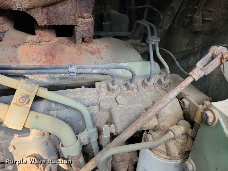 image for item DN3523 1985 Caterpillar 130G MIL motor grader