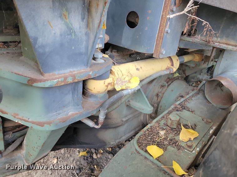 image for item DN3524 1985 Caterpillar 130G MIL motor grader