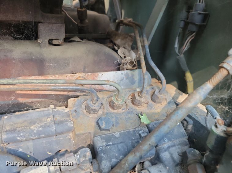 image for item DN3524 1985 Caterpillar 130G MIL motor grader