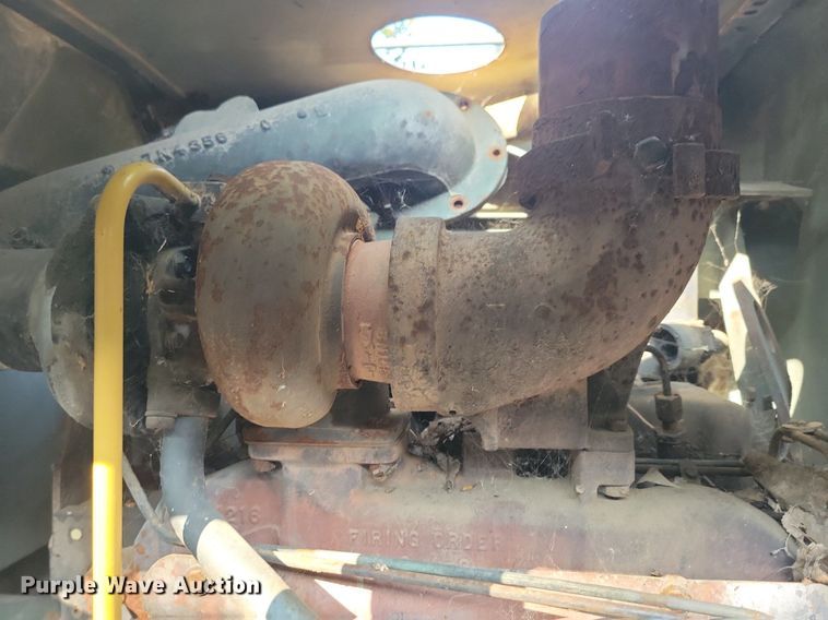 image for item DN3524 1985 Caterpillar 130G MIL motor grader