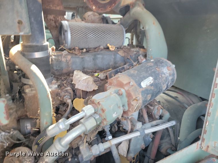 image for item DN3524 1985 Caterpillar 130G MIL motor grader