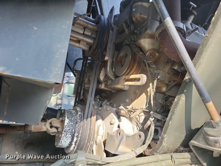 image for item DN3525 1992 Oshkosh HB2518-MP3 snow blower truck