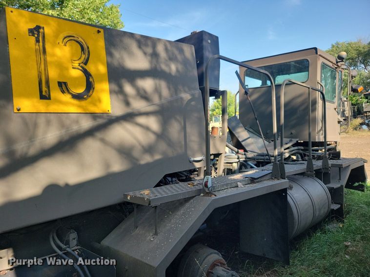 image for item DN3526 1992 Oshkosh HB2518-MP3 snowblower truck