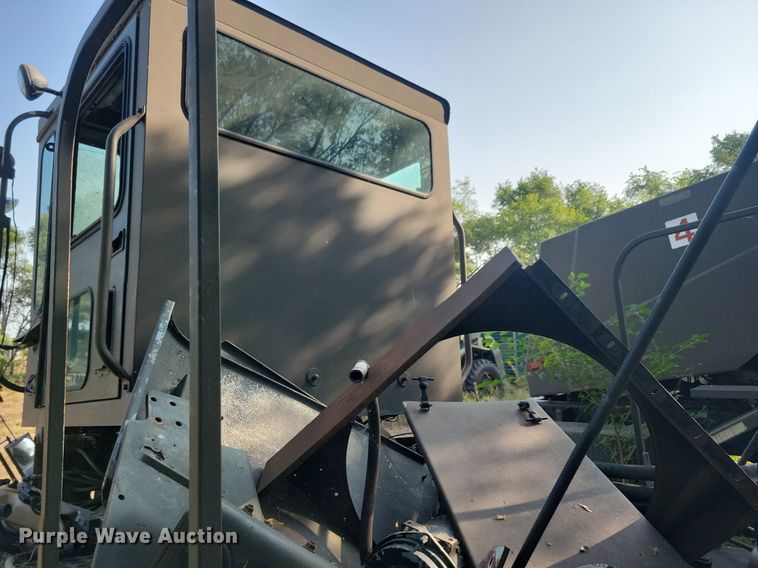 image for item DN3526 1992 Oshkosh HB2518-MP3 snowblower truck